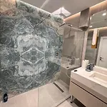 דירה Brand New Premium Center 7star 4bedroom *