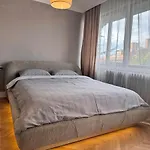 Brand New Premium Center 7star 4bedroom アパート