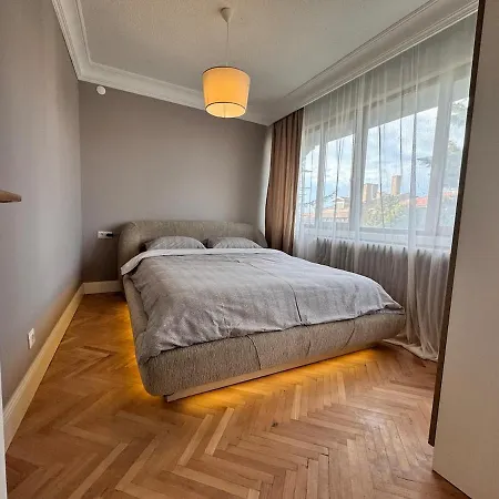Brand New Premium Center 7star 4bedroom *
