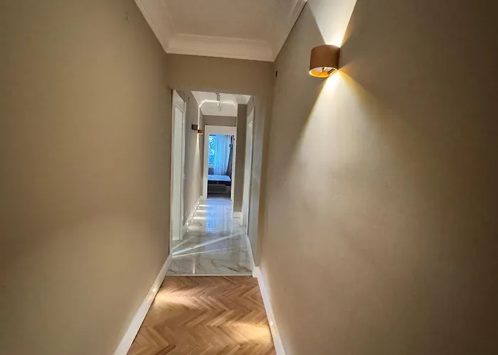 Brand New Premium Center 7star 4bedroom 아파트